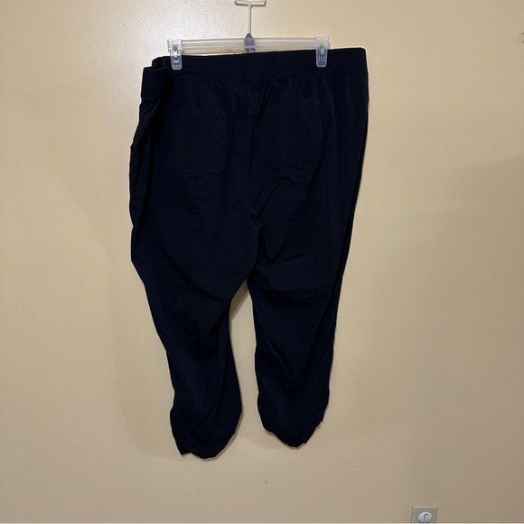 torrid Black Track Joggers with Maroon Top - Picture 7 of 8